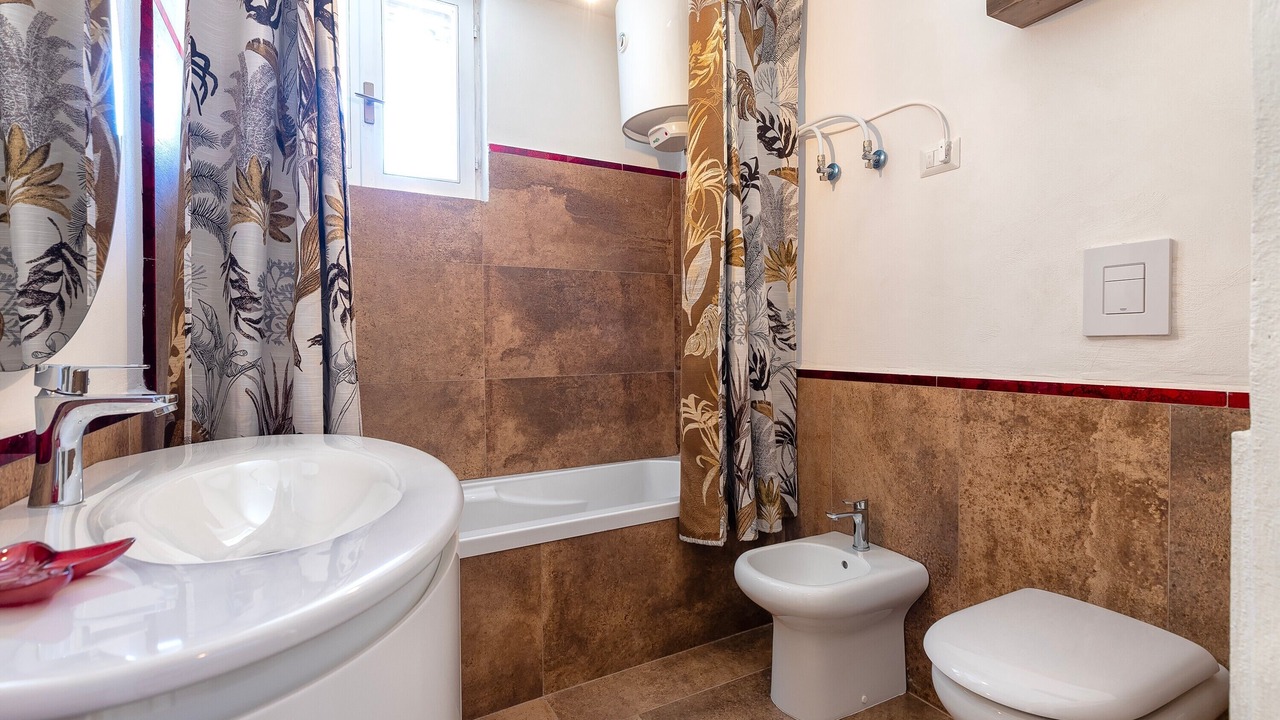 Photo of Bathroom in Stintino