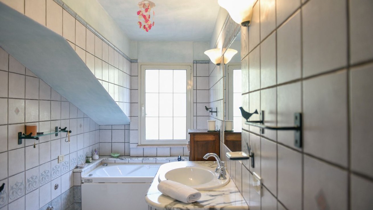 Photo of Bathroom in Nuoro