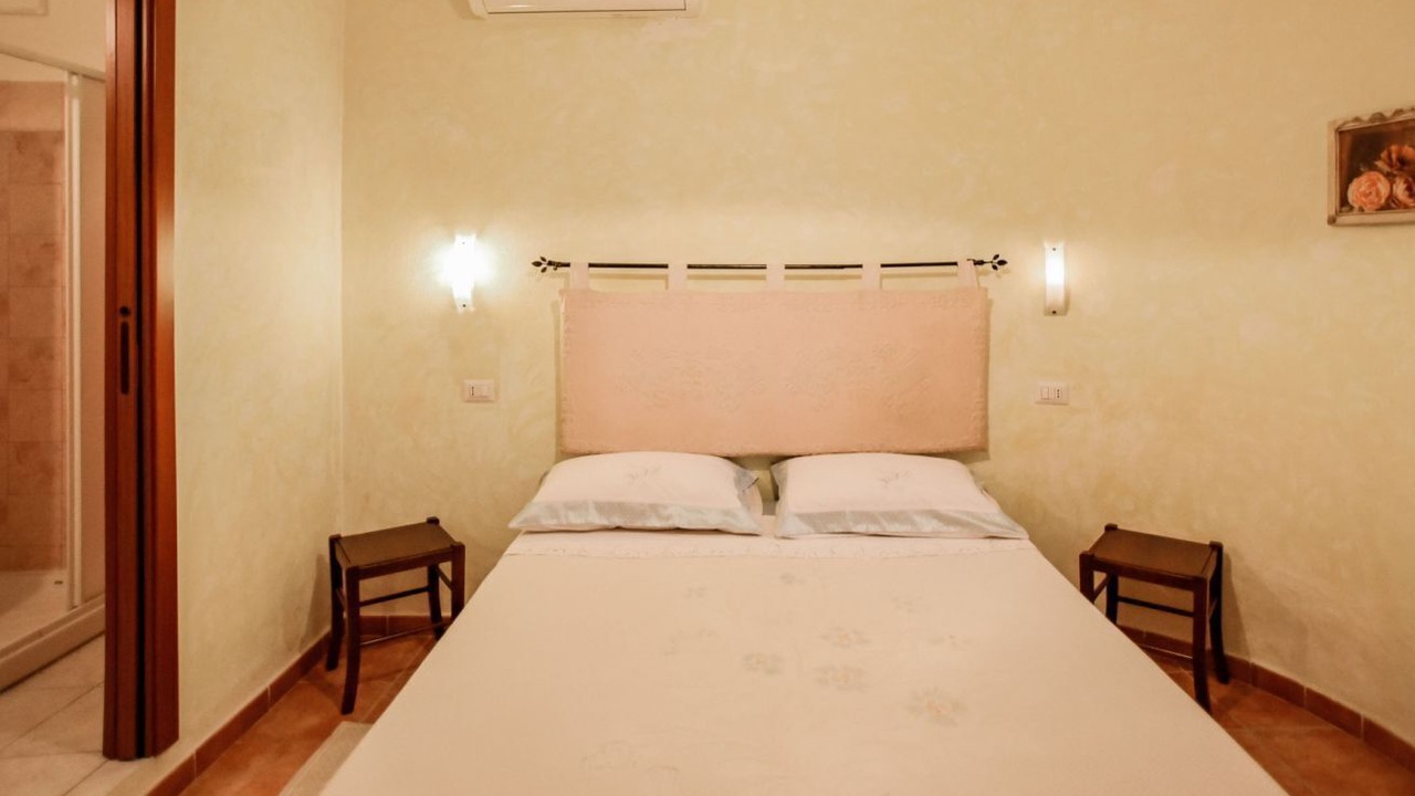 Photo of Bedroom in Oliena