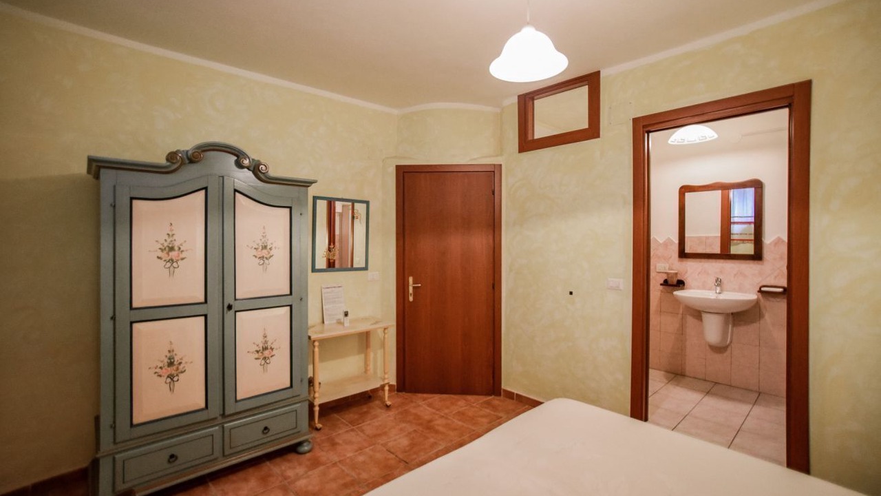 Photo of Bedroom in Oliena