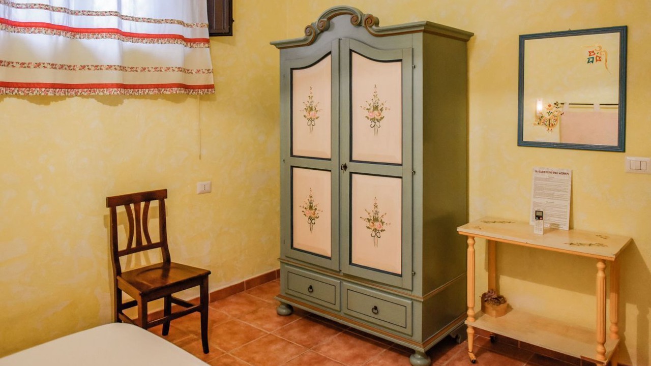 Photo of Bedroom in Oliena