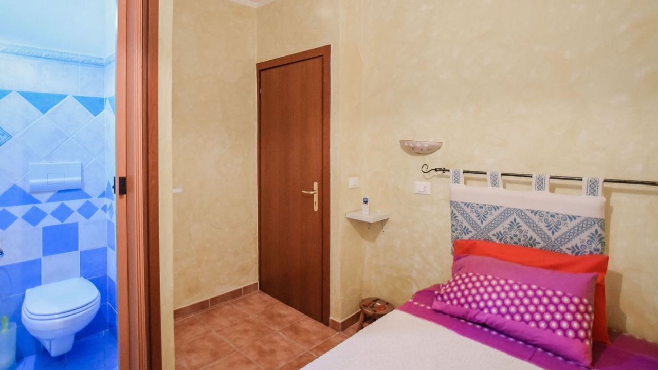 Photo of Bedroom in Oliena