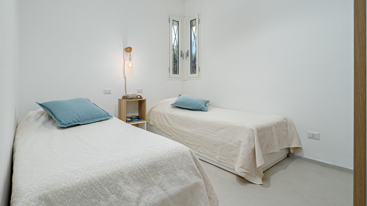 Photo of Bedroom in Baia Caddinas