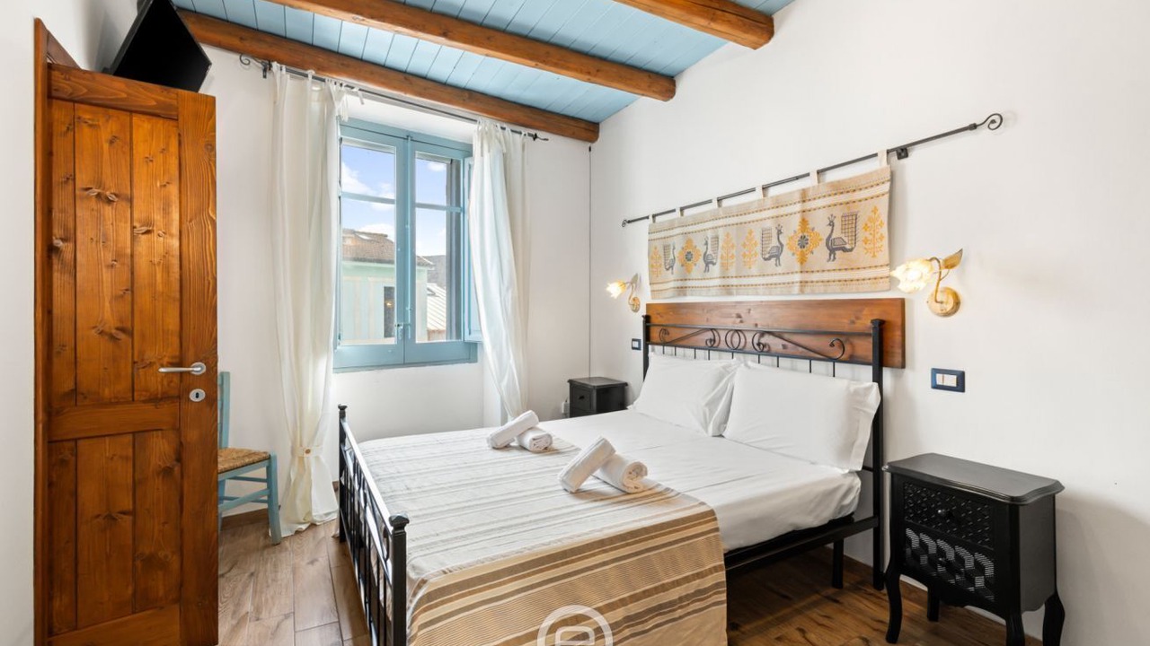 Photo of Bedroom in Oristano Historic Centre