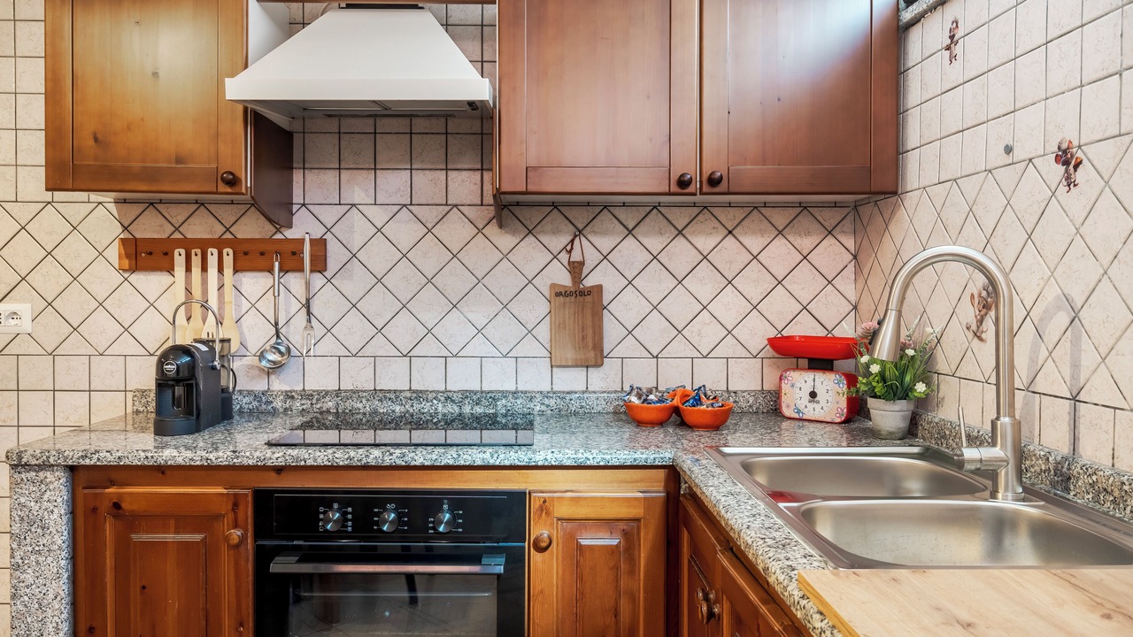 Photo of Kitchen in S'oru e Mari