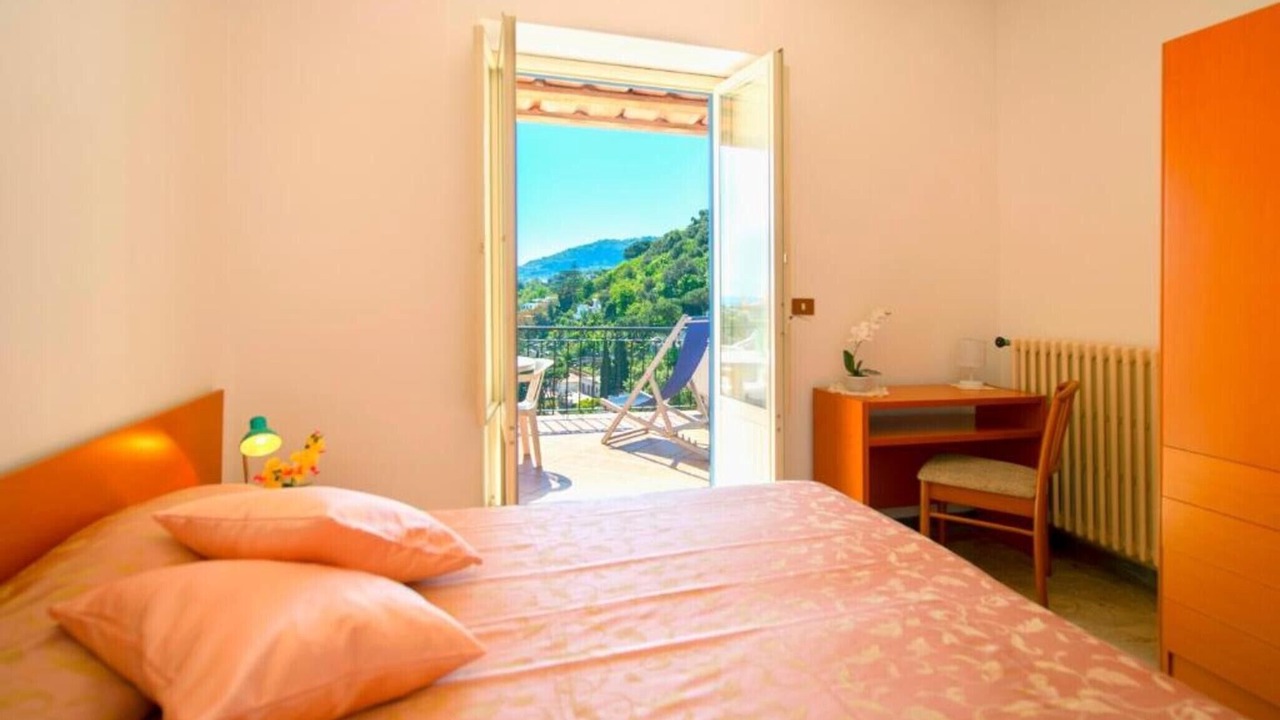 Photo of Bedroom in Ischia Porto