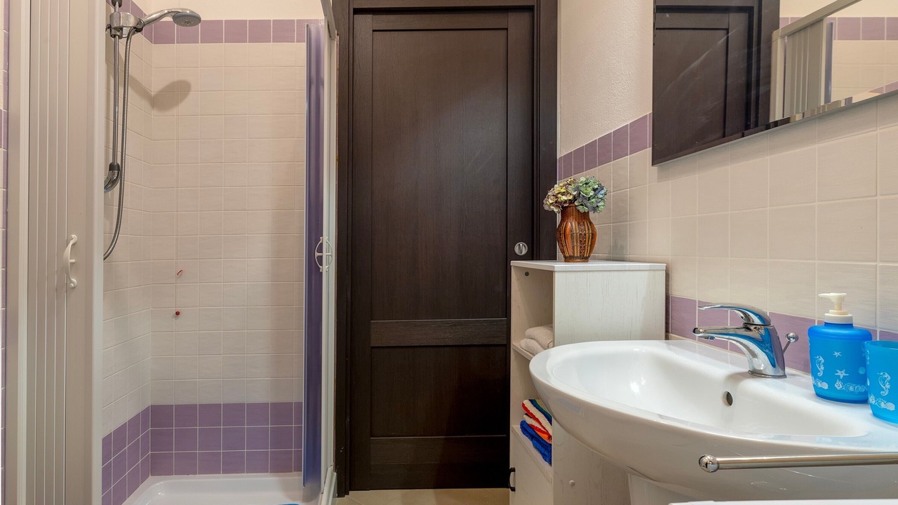 Photo of Bathroom in Castelsardo Historic Centre