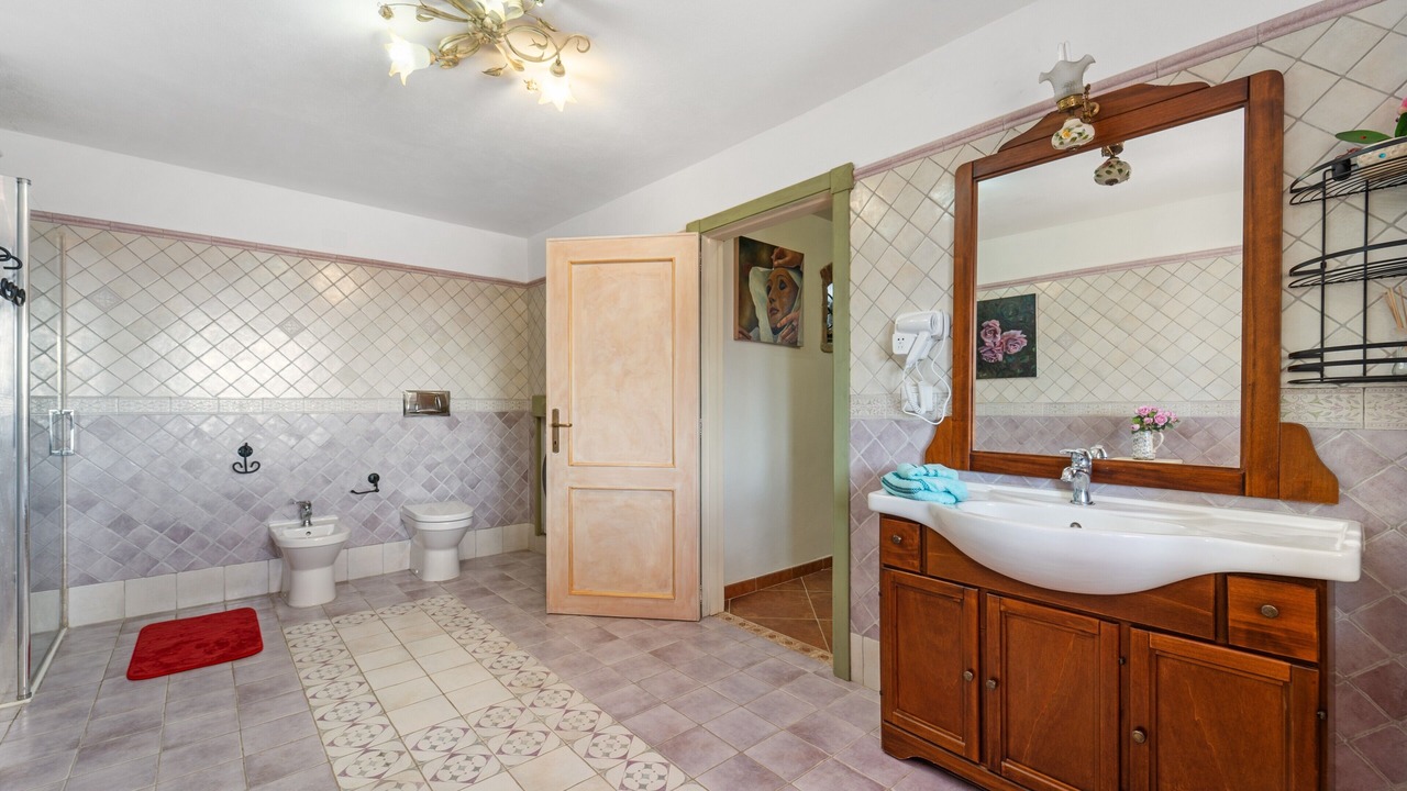 Photo of Bathroom in Domusnovas