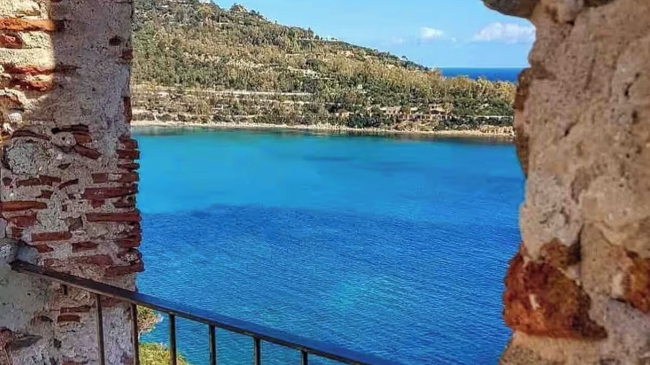 Photo of Outdoor in Girasole