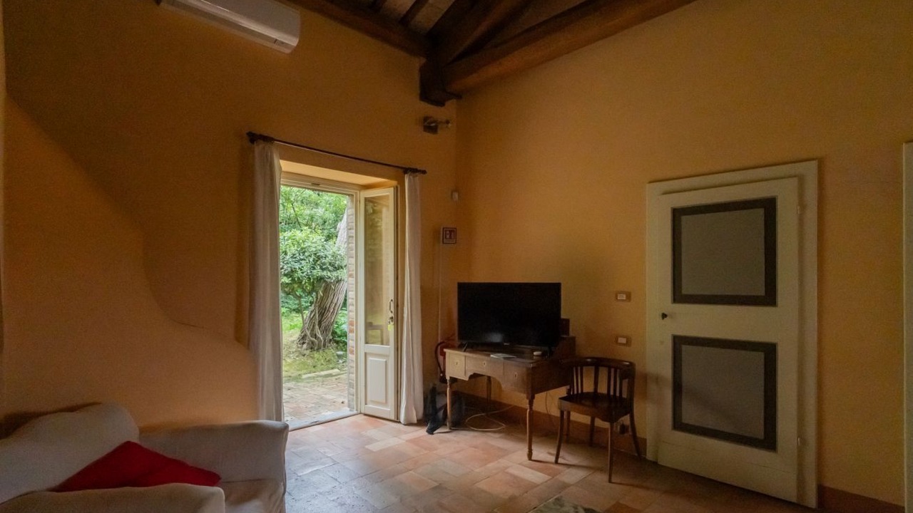 Photo of Livingroom in Fermo
