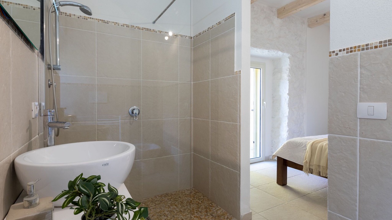Photo of Bathroom in Castelsardo Historic Centre