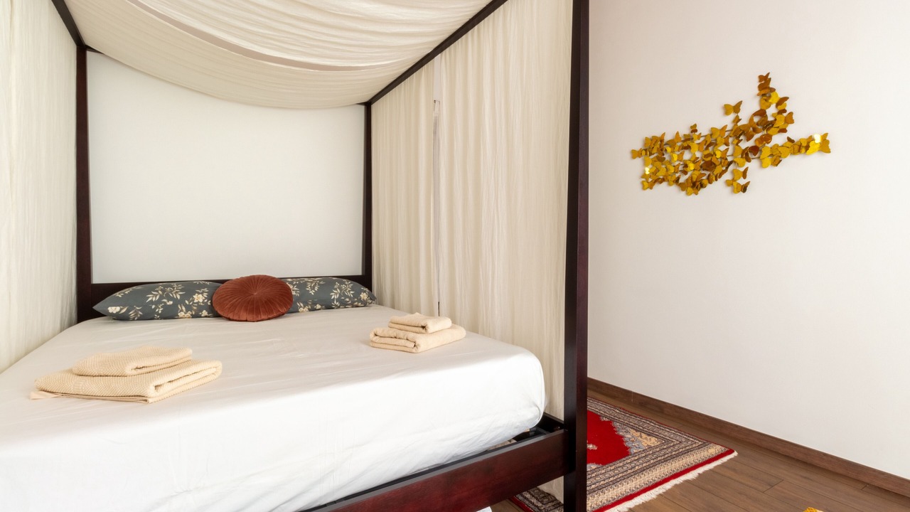 Photo of Bedroom in Historic Castle District