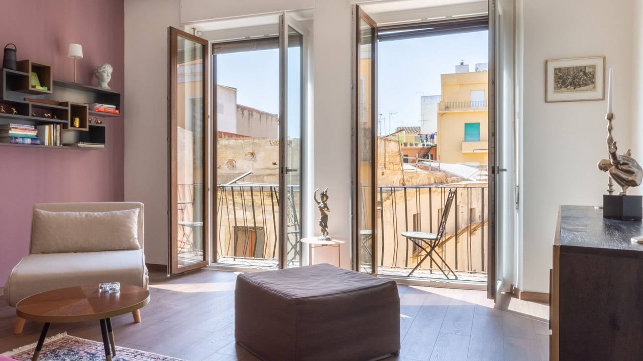 Photo of Livingroom in Historic Castle District