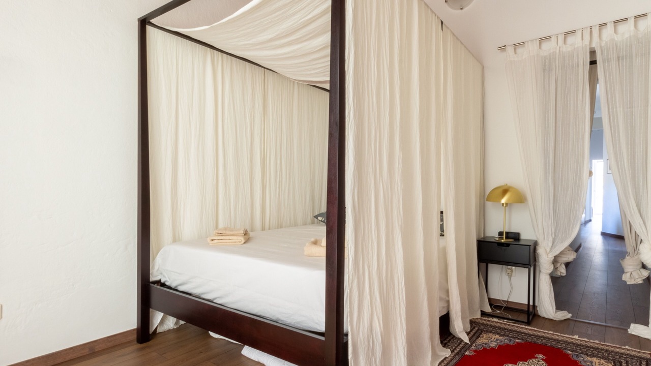 Photo of Bedroom in Historic Castle District