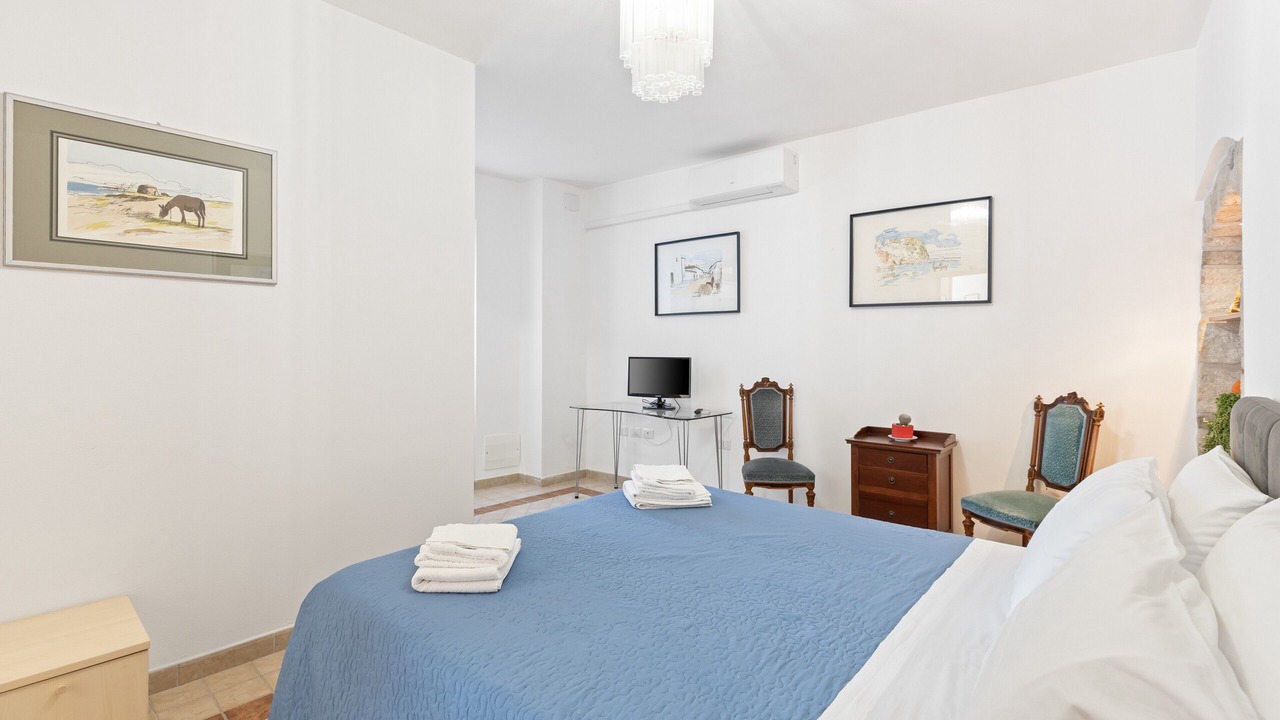 Photo of Bedroom in Scano di Montiferro
