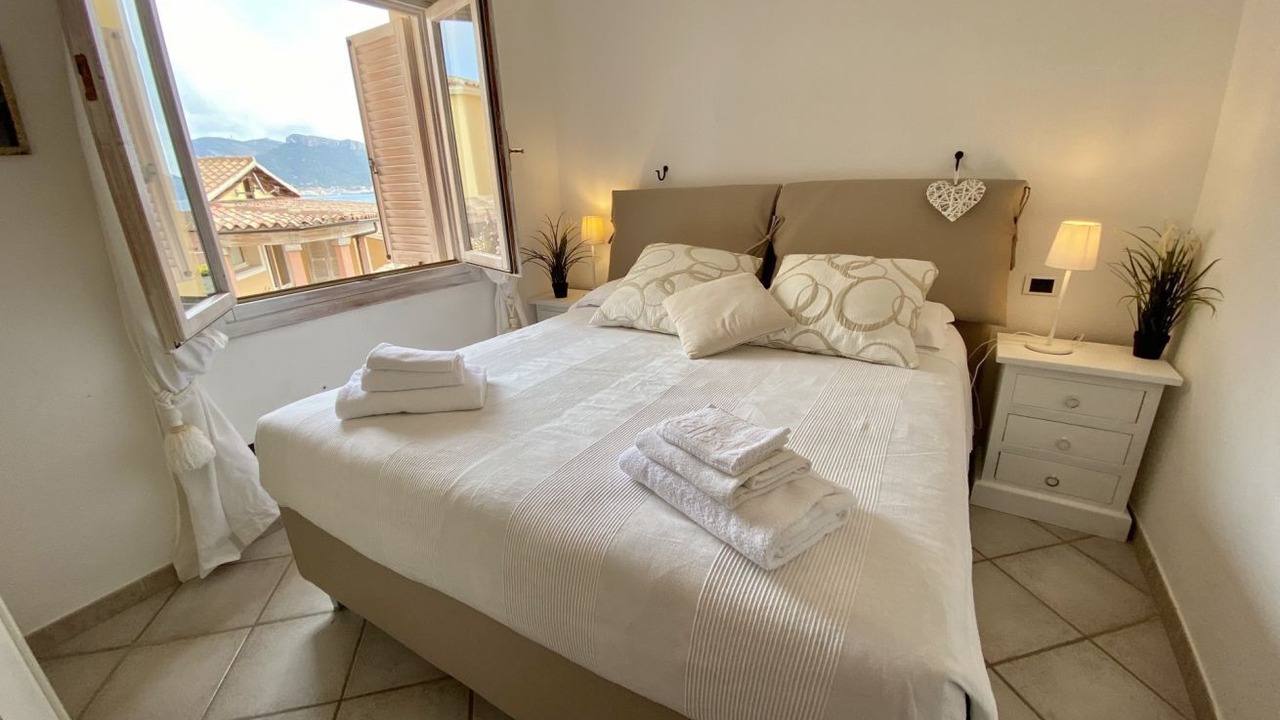 Photo of Bedroom in Baia Caddinas