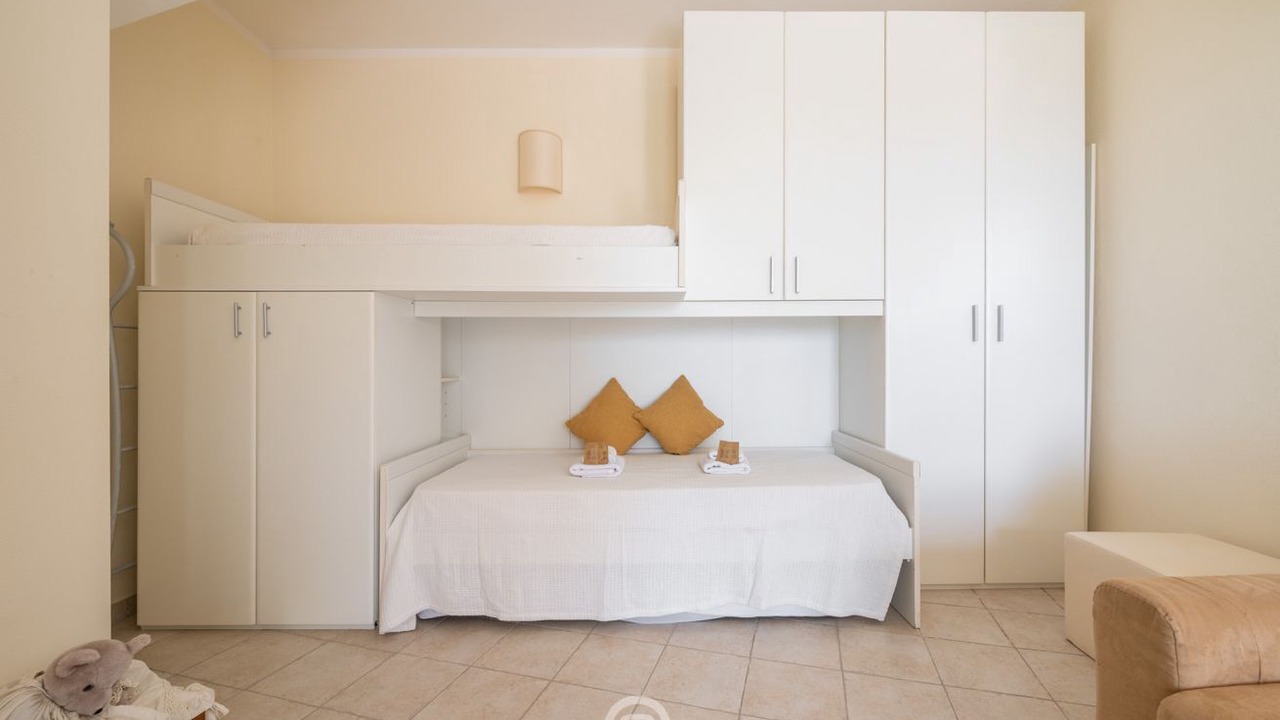 Photo of Bedroom in Eden Rock