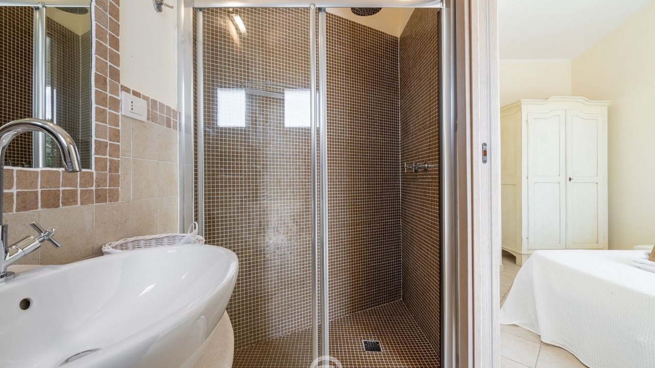 Photo of Bathroom in Eden Rock