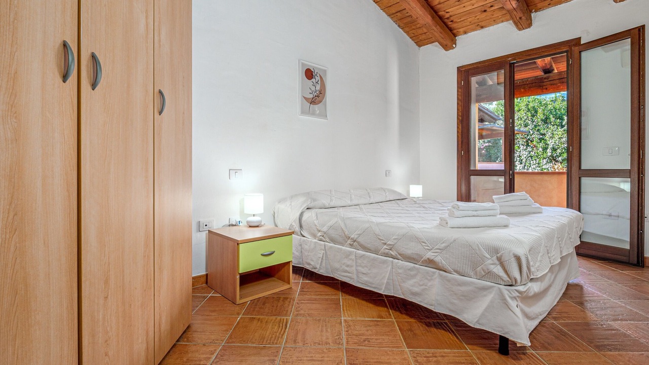 Photo of Bedroom in Baia Caddinas