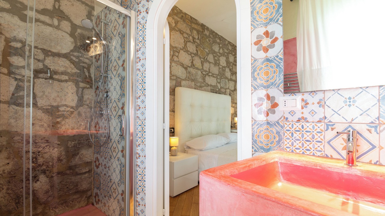 Photo of Bathroom in Bosa Historic Centre