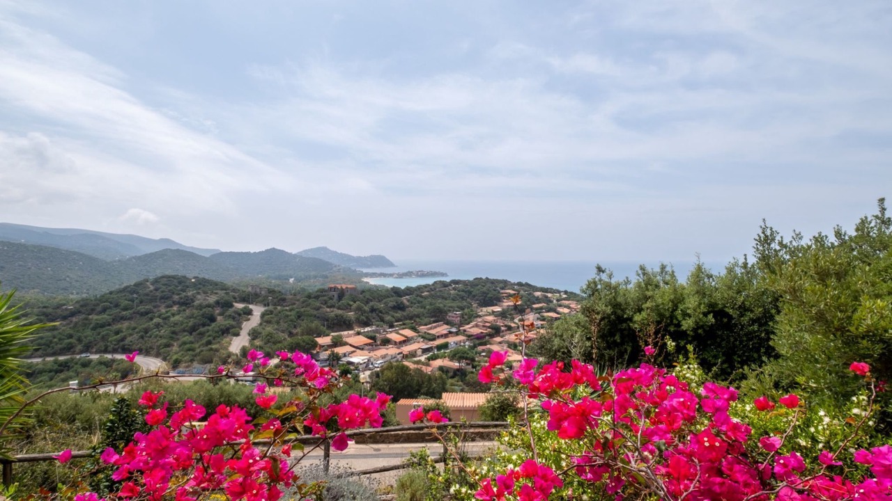 Photo of Outdoor in Geremeas