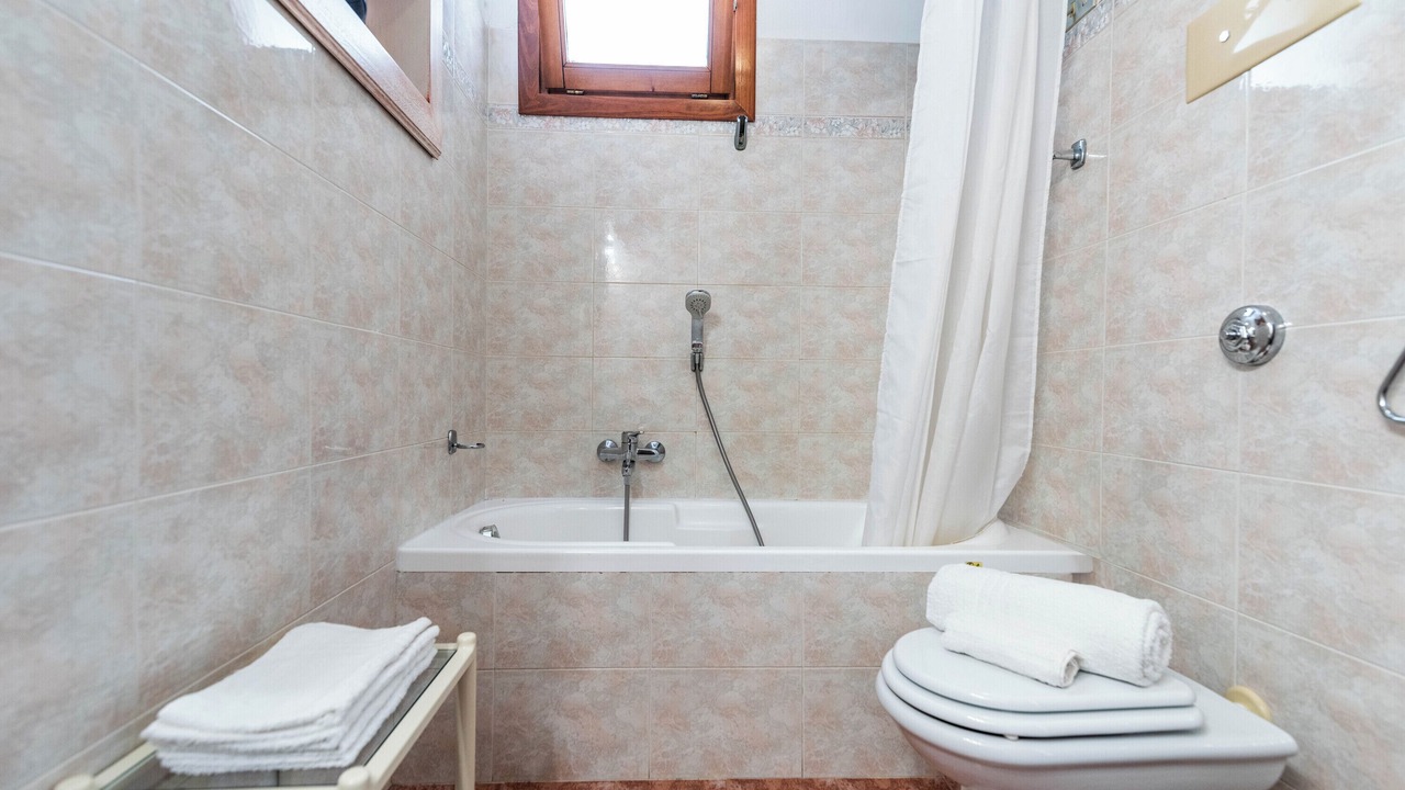 Photo of Bathroom in Cannigione