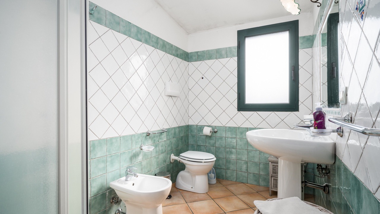 Photo of Bathroom in Orosei