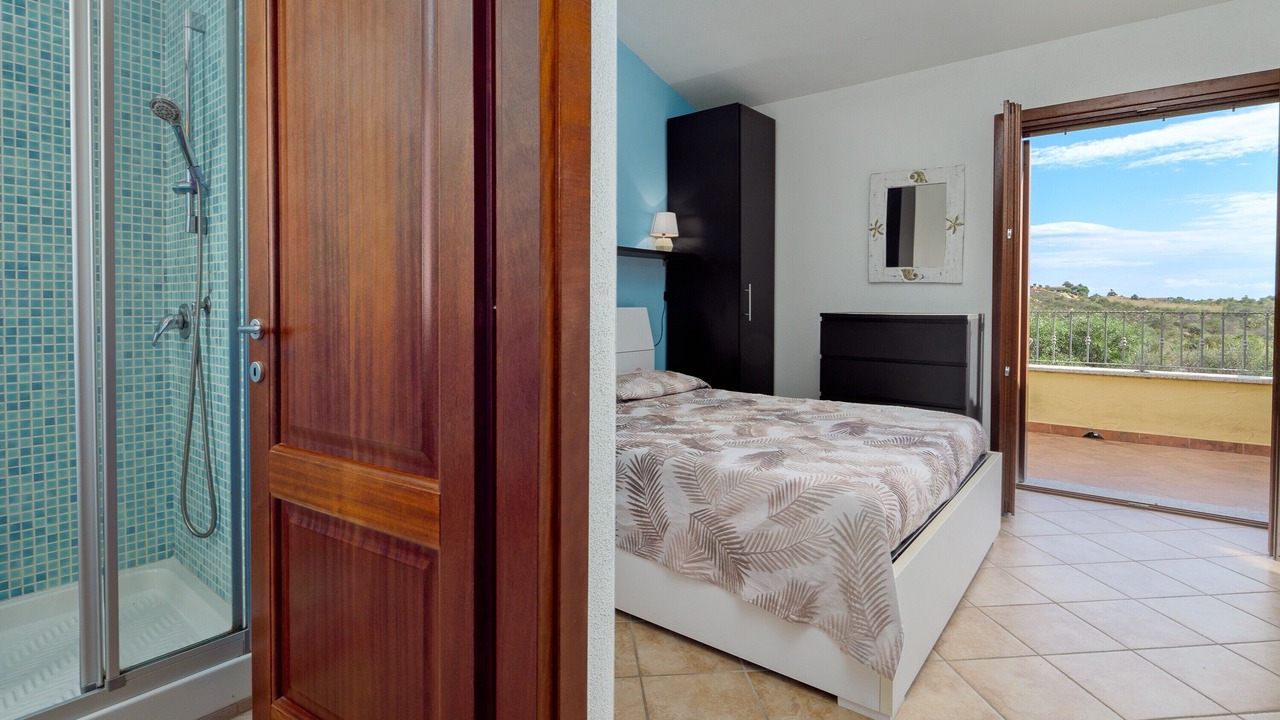 Photo of Bedroom in Case Peschiera-Lu Fraili