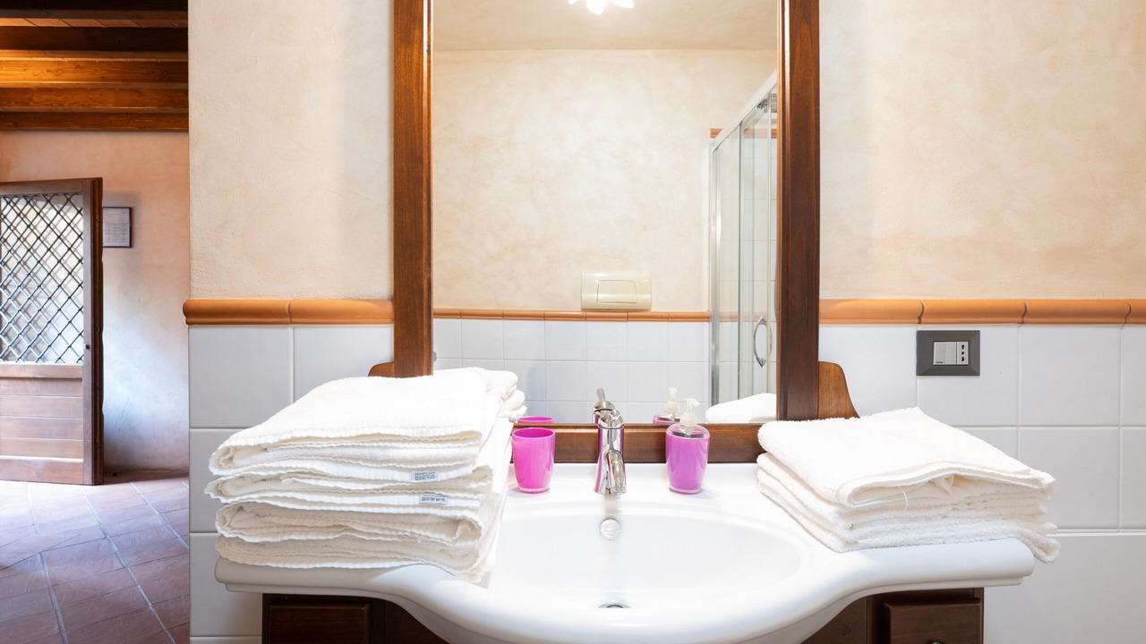Photo of Bathroom in Girasole