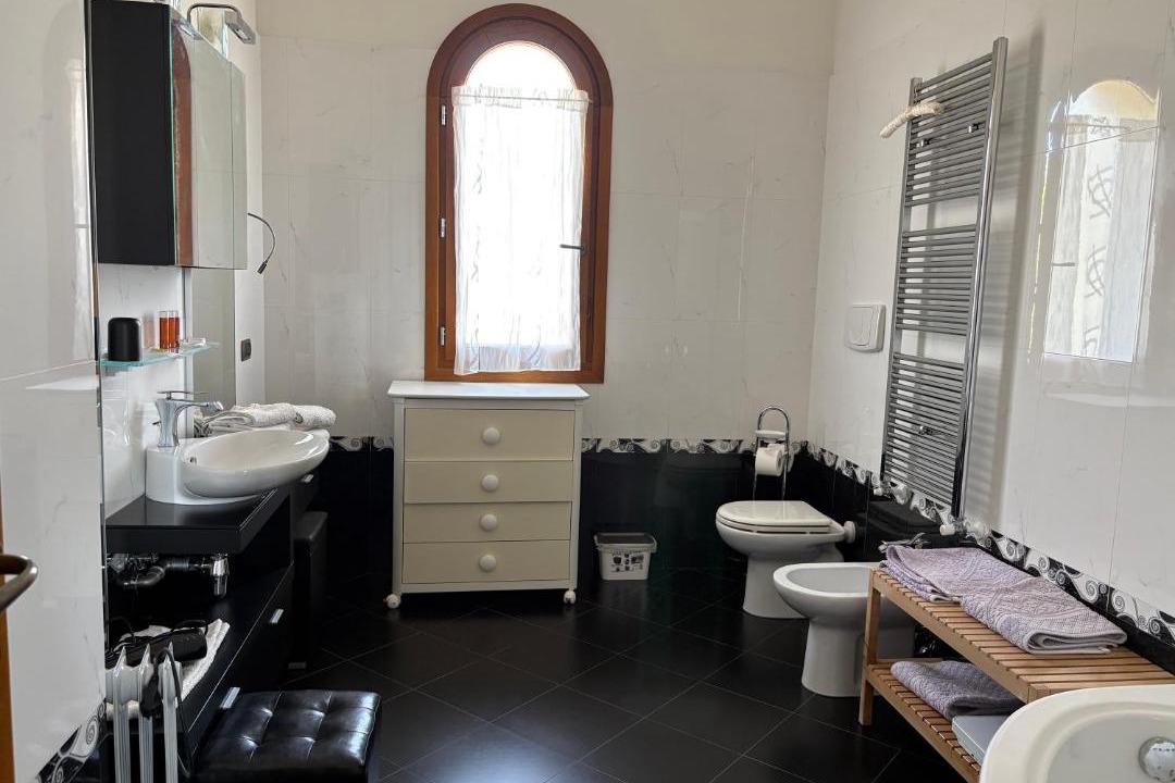 Photo of Bathroom in Siamanna