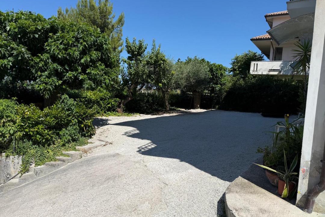 Photo of Others in Monte San Giusto