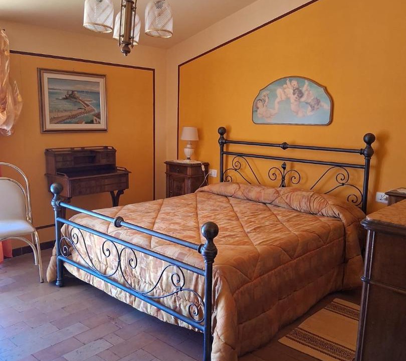 Photo of Bedroom in Bono
