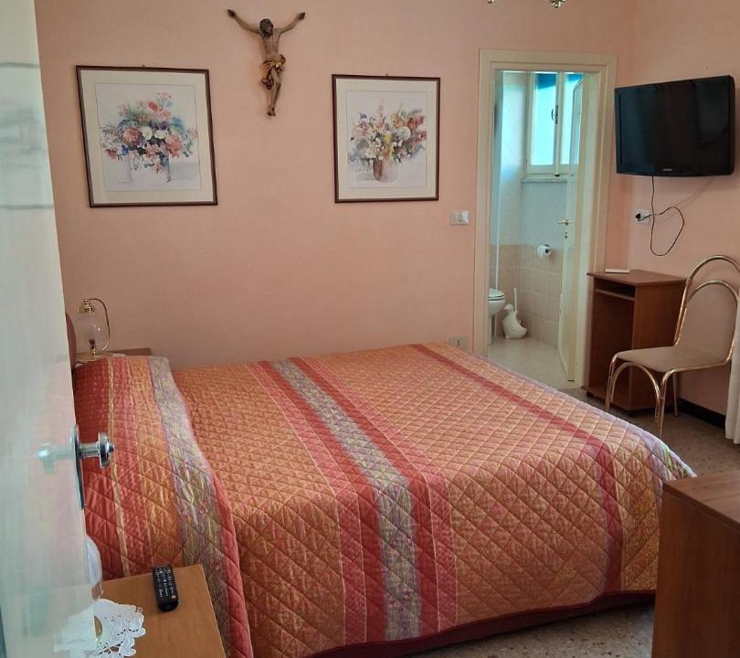 Photo of Bedroom in Bono