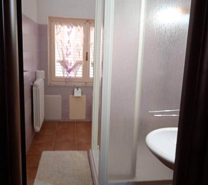 Photo of Bathroom in Bono