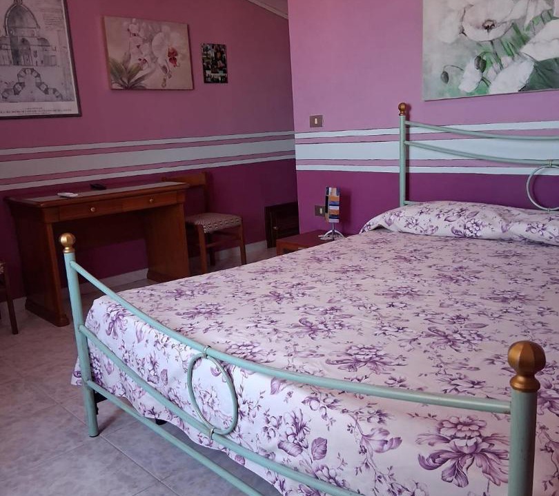 Photo of Bedroom in Bono