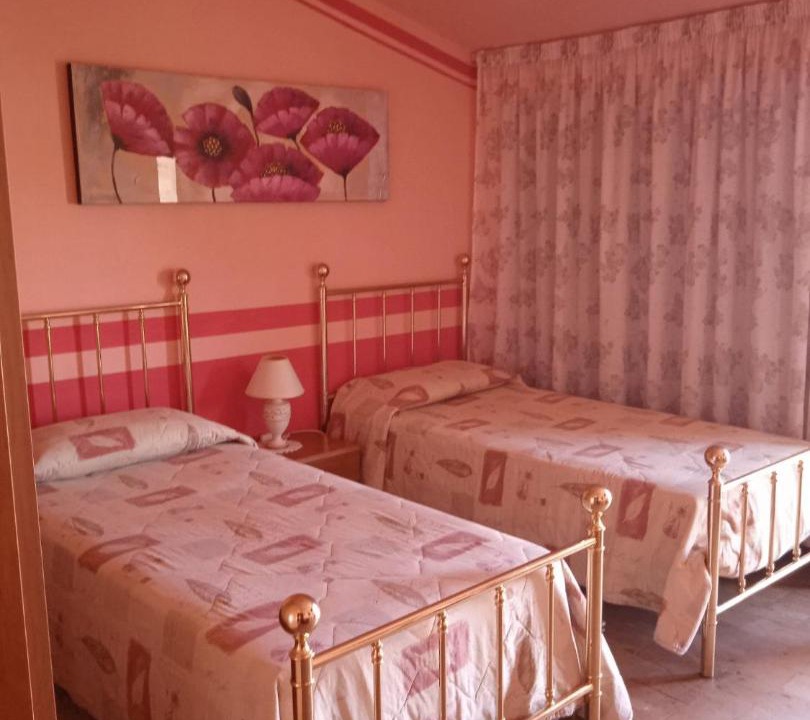 Photo of Bedroom in Bono