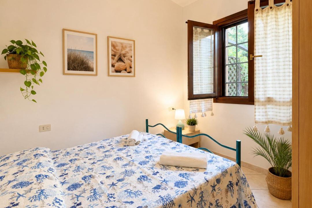 Photo of Bedroom in Rena Majore