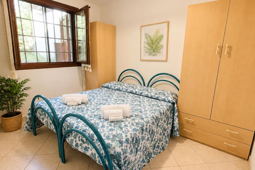 Photo of Bedroom in Rena Majore