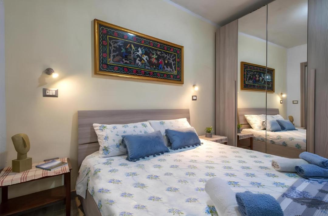 Photo of Bedroom in Villanova Monteleone