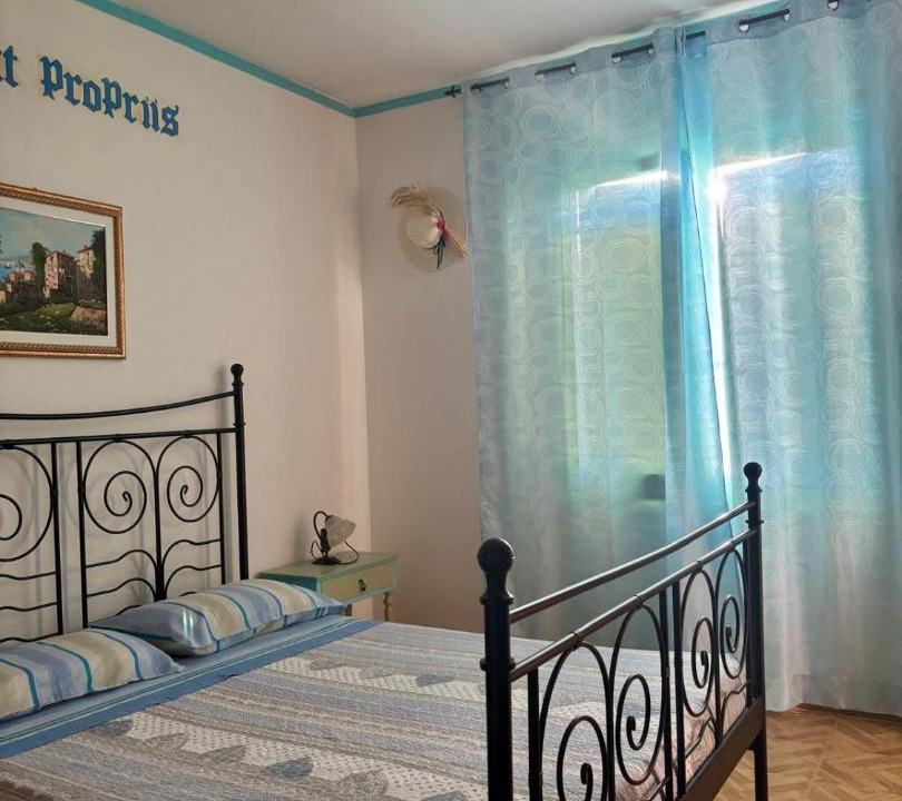 Photo of Bedroom in Triei