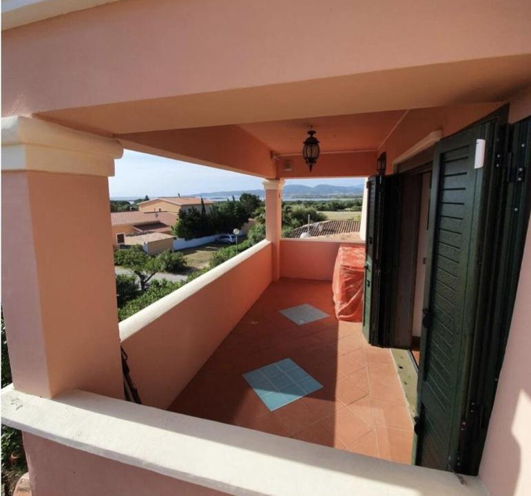 Photo of Patio Balcony in Case Peschiera-Lu Fraili