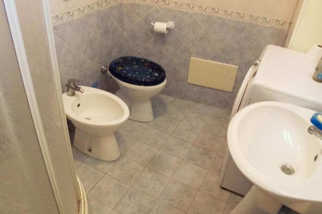Photo of Bathroom in Bosa Historic Centre