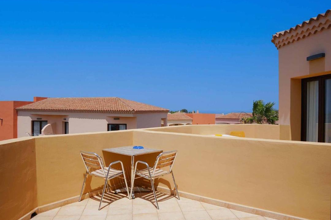 Photo of Patio Balcony in Canneddi