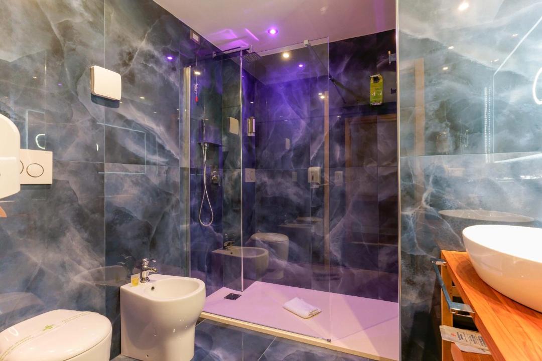 Photo of Bathroom in Bosa Historic Centre