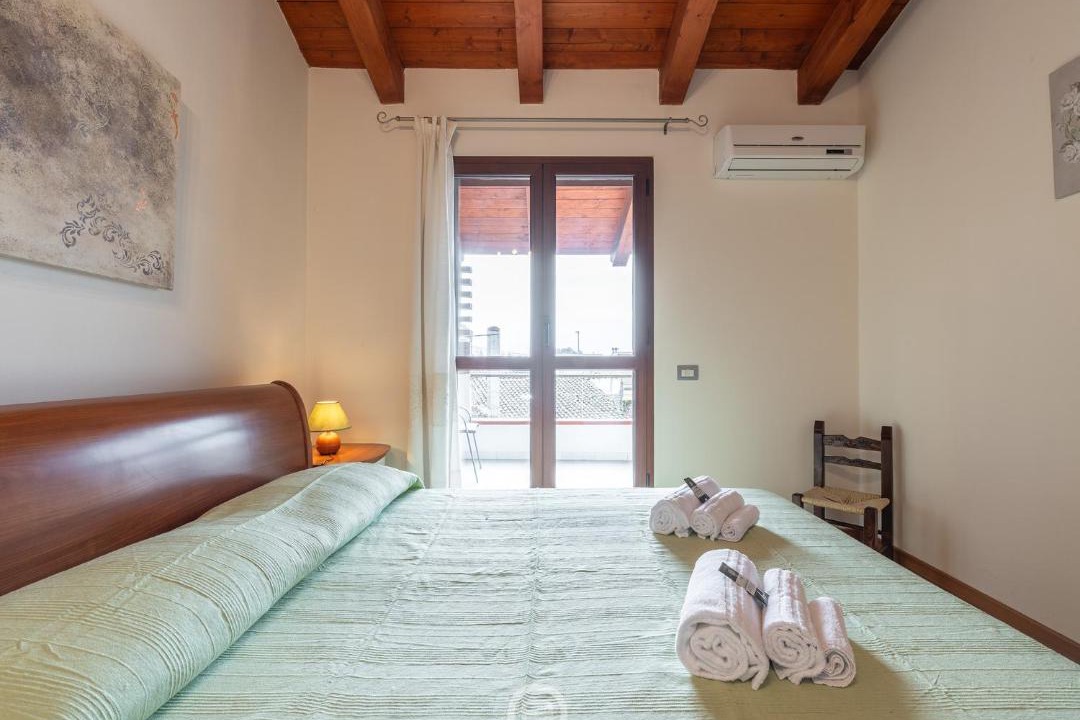 Photo of Bedroom in Massama