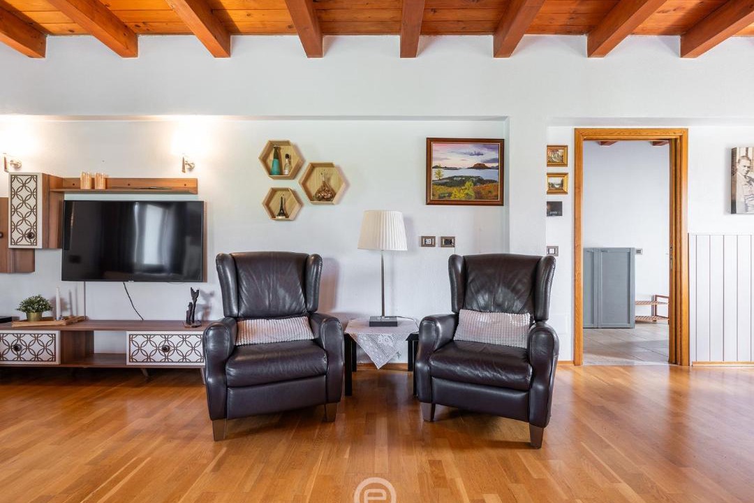Photo of Livingroom in Baratili San Pietro