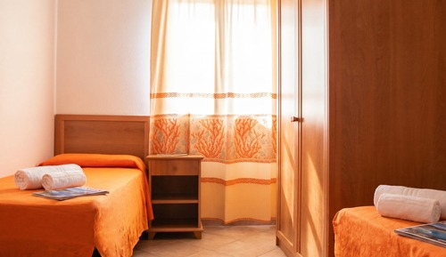 Standard Apartment, 2 Bedrooms, Air conditioning (Cala Viola Trilo 1.5Km From The Beach)