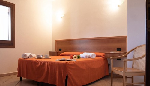 Standard Apartment, 2 Bedrooms, Air conditioning (Cala Viola Trilo 1.5Km With Shared)