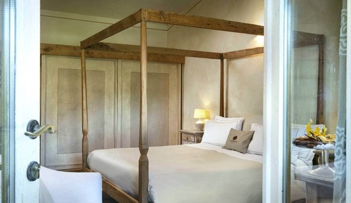 Classic Room, 1 Queen Bed