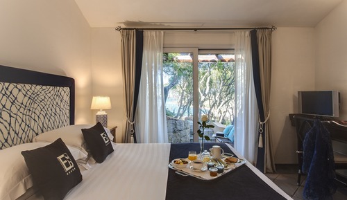 Comfort Villa, 2 Bedrooms, Sea View, Annex Building (Bouganville, private pool)